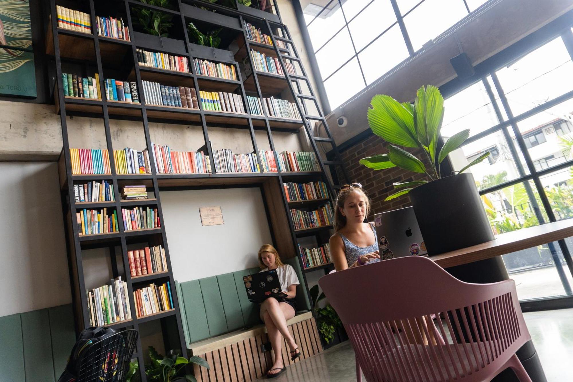 Los Patios Cool Living ميديلين المظهر الخارجي الصورة