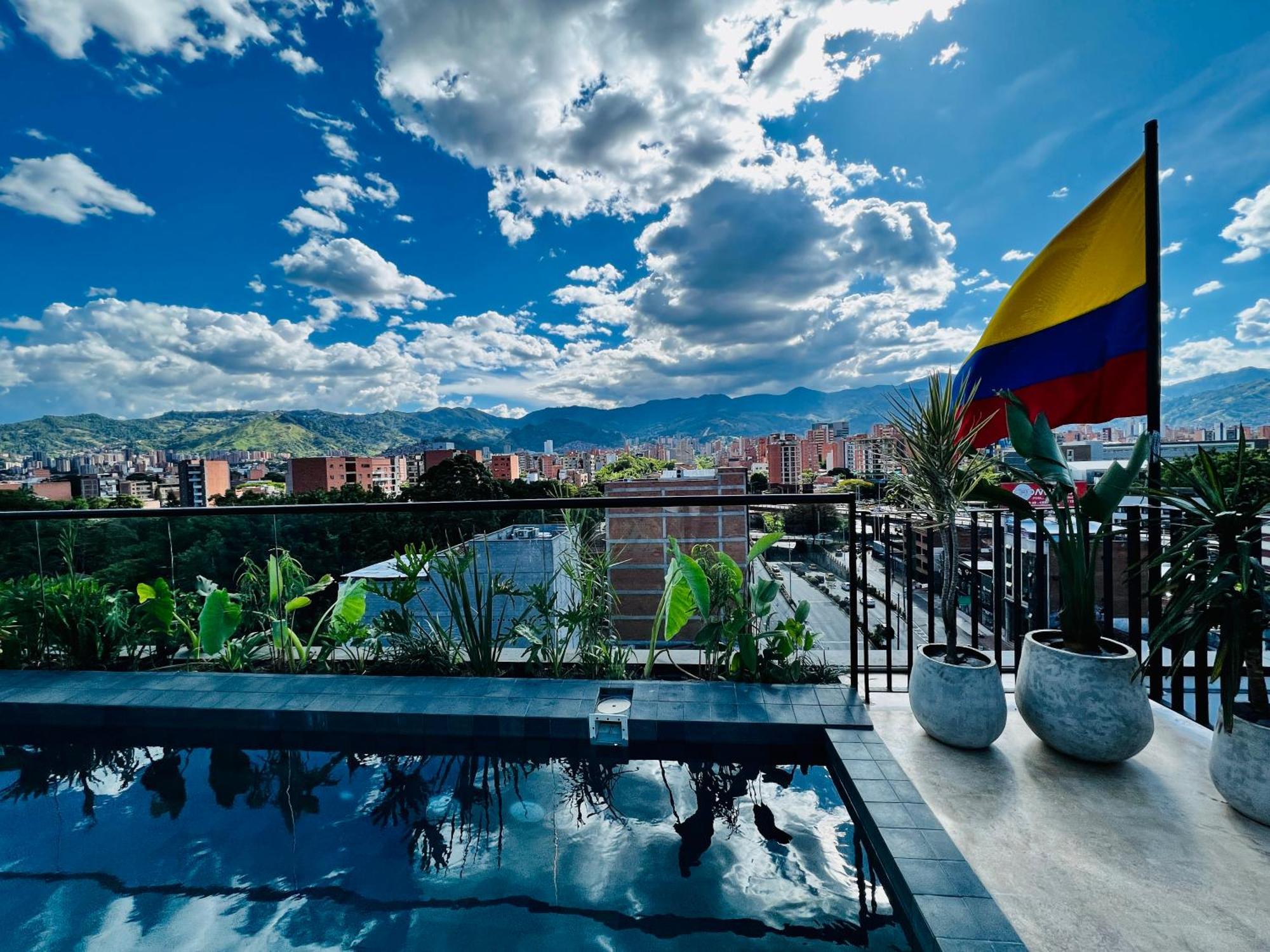 Los Patios Cool Living ميديلين المظهر الخارجي الصورة